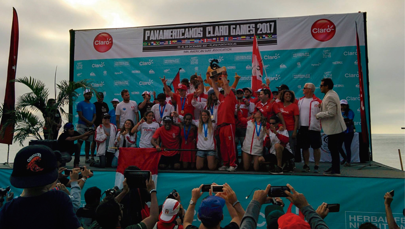 Per&uacute; celebra en Punta Rocas por su tercer Panamericano de Surf