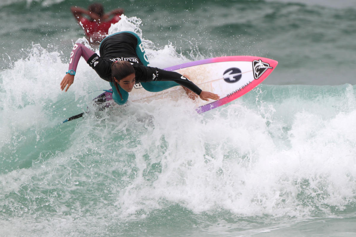Jhonny Guerrero y Sol Aguirre competir&aacute;n contra los mejores del surf mundial