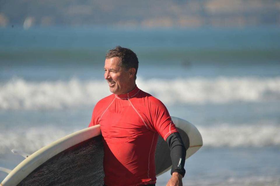 Reconocido surf coach pierde la vida durante sesi&oacute;n en Sunset Cliffs (California) 
