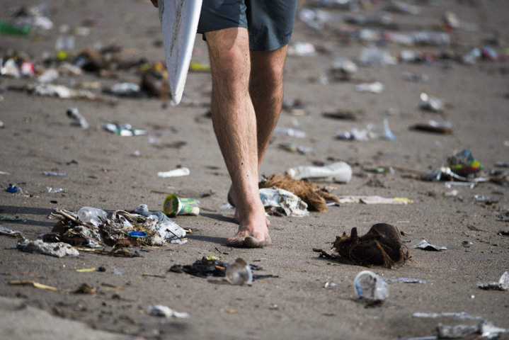 Corona se une a la lucha contra la contaminaci&oacute;n marina 