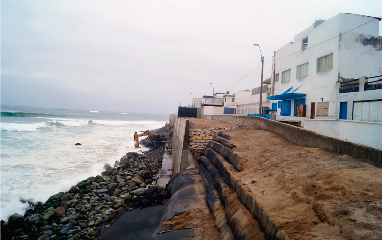 Se inicia la reconstrucci&oacute;n del malec&oacute;n El Paso 
