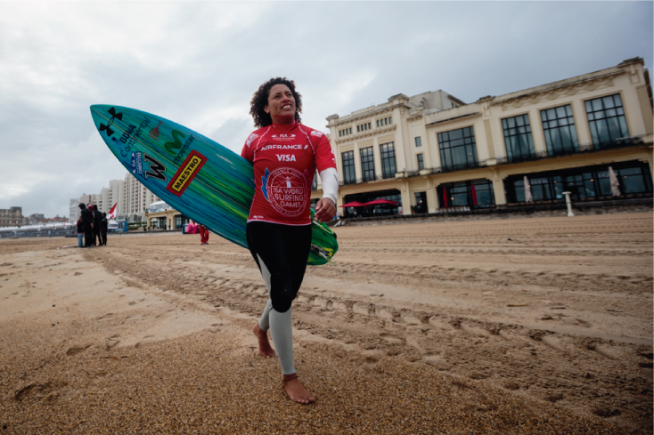 Arranque ideal de Anali G&oacute;mez y Daniella Rosas en el Mundial de Surf 