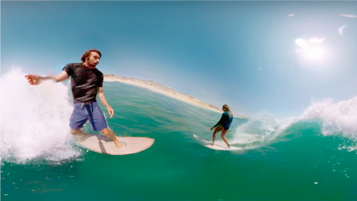 Dave Rastovich y Stephanie Gilmore surfeando en tecnología VR 
