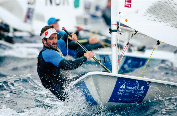 Stefano Peschiera clasifica a la final del circuito mundial de vela en Santander 